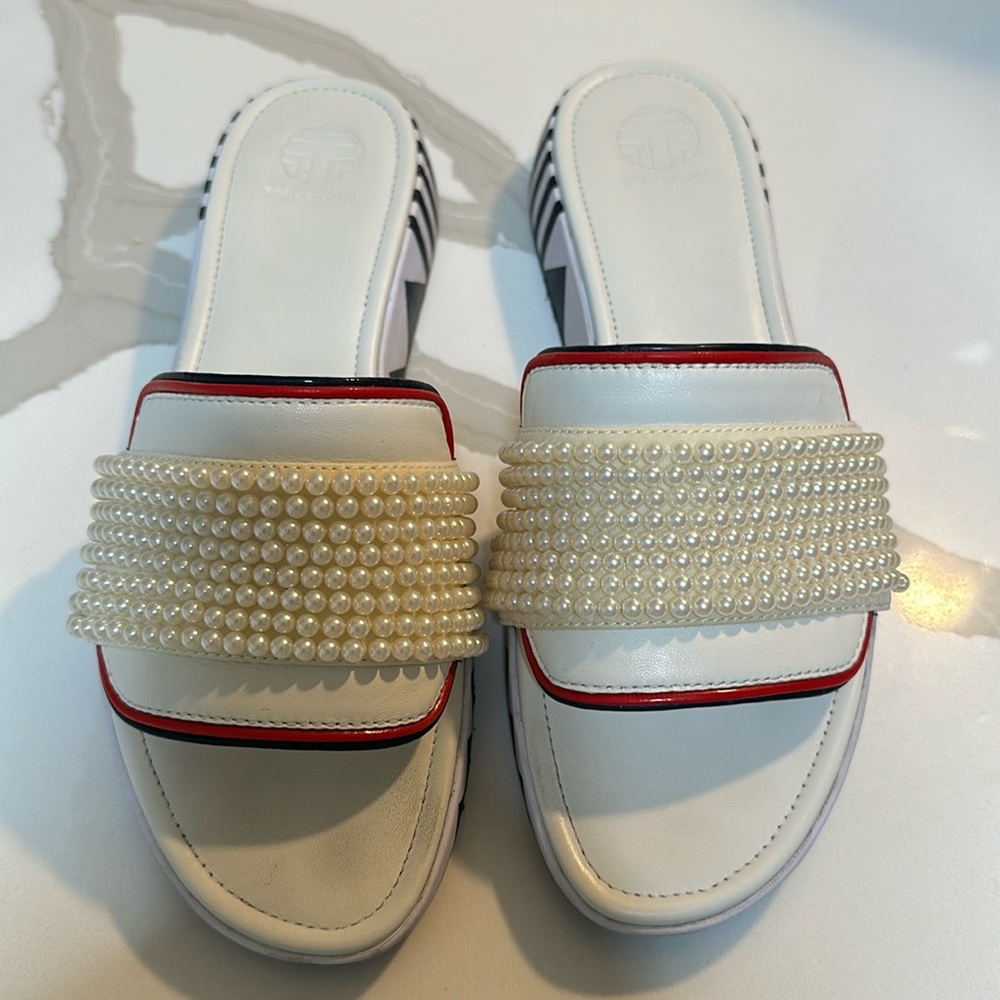 Tory Sport size 9M leather/rubber/pearl slides white black red